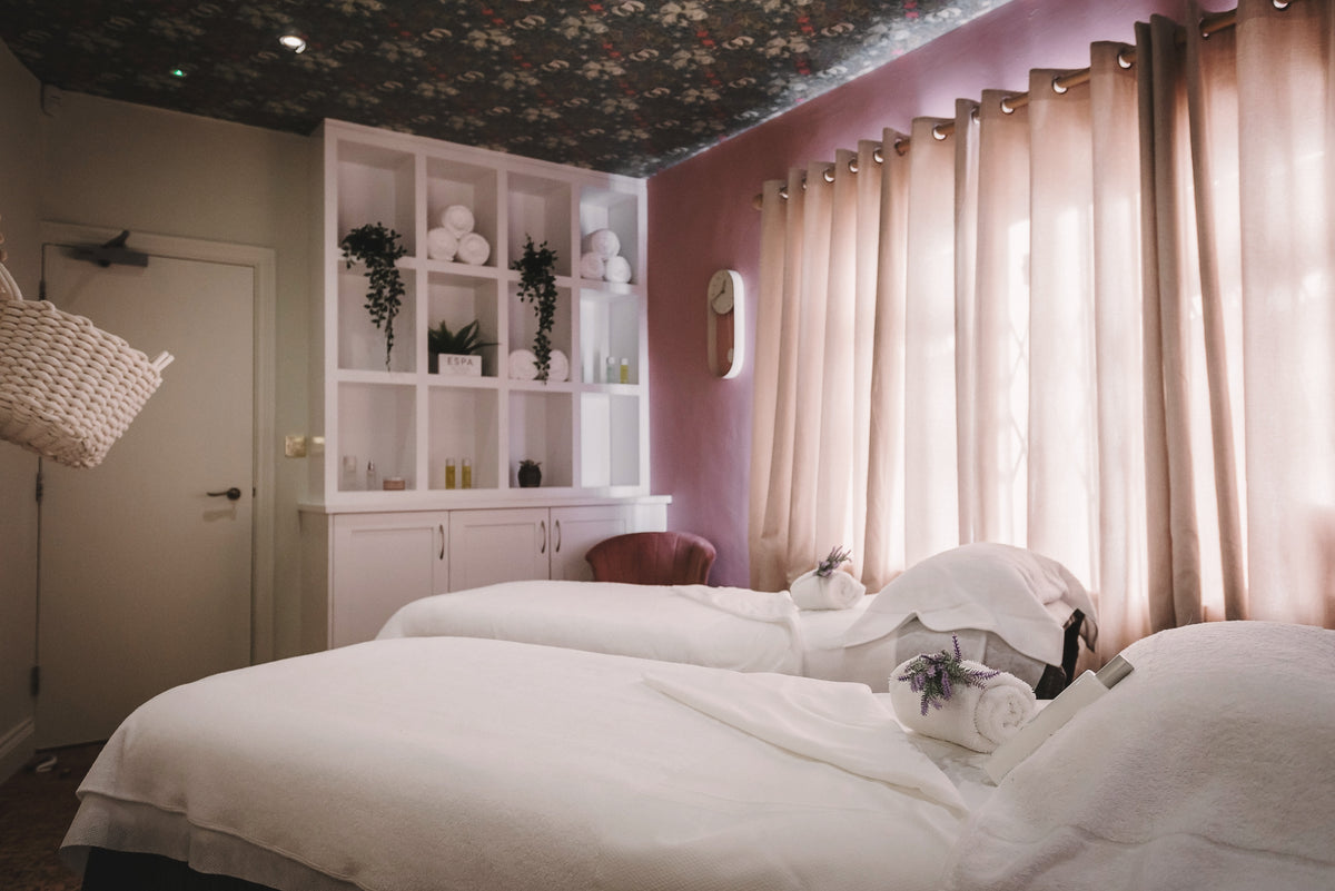 60 MINUTE MASSAGE / DERMAQUEST CLINICAL FACIAL - 17th of September - 9:15AM