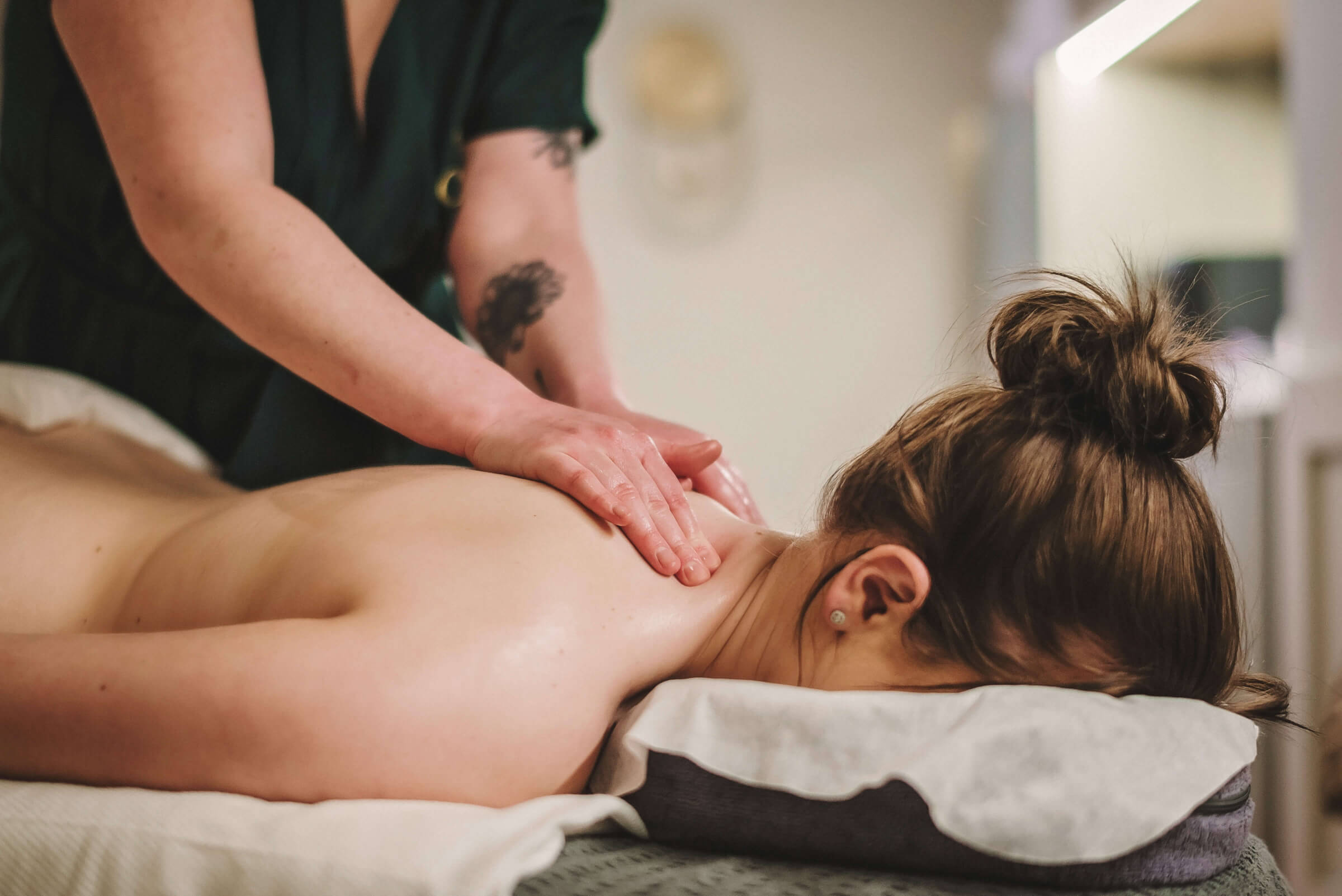 60 MINUTE MASSAGE OR FACIAL - 3rd of June - 1:30PM