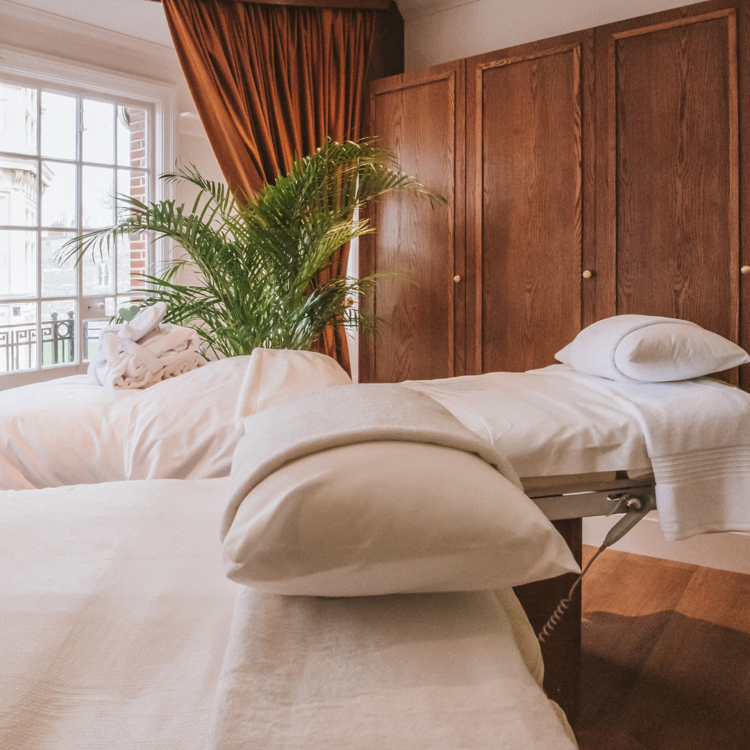60 MINUTE MASSAGE OR FACIAL - 26th of June - 11:10AM